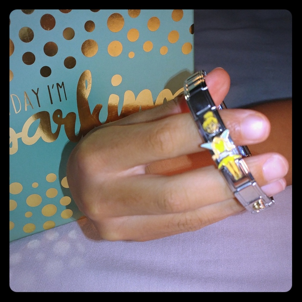 Bracelet